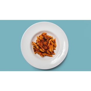 Bolognese Tuna + piće po izboru