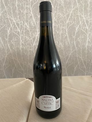 Vino Rosso Marina Cvetic Merlot