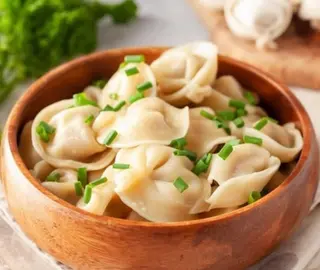 Ravioles con carne (Pelmeni)