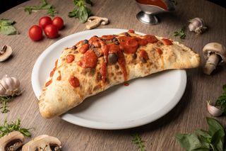 Calzone (pizza umpluta) Ø 32cm - D