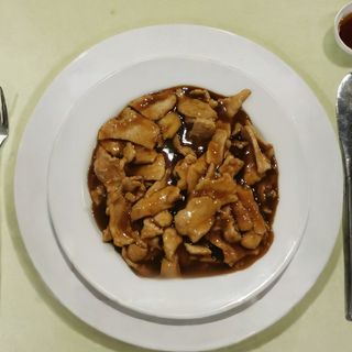 57 - Carne de Porco com Molho de Ostra