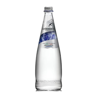 Apa minerala San Benedetto