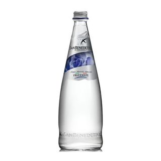 Apa minerala San Benedetto