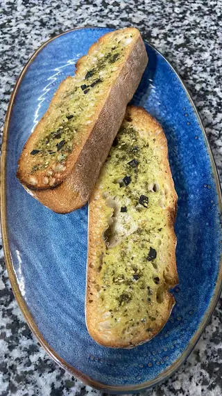 Pâine cu zatar