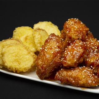 Крылышки с картошкой