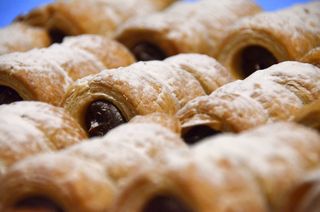 Media docena de cañoncitos con dulce de leche 