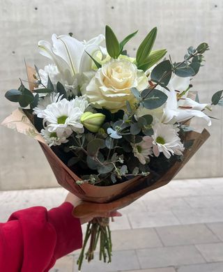 Bouquet en Tonal Blanco