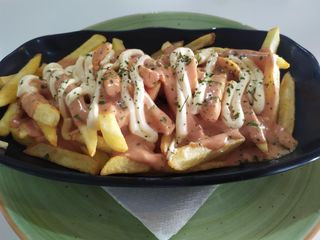 Patatas bravas (1/2 ración)
