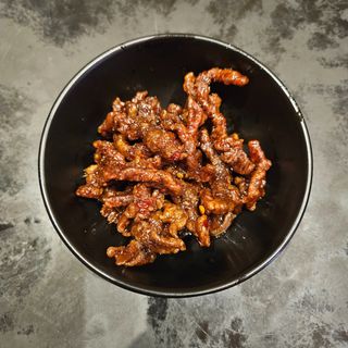 Buey Picante Y Crujiente