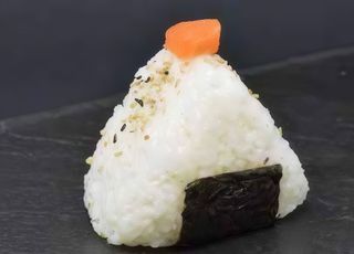 N.64 Onigiri tuna 1 pezzo