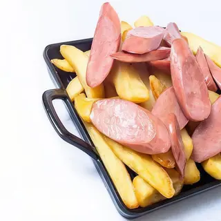 Salchipapa