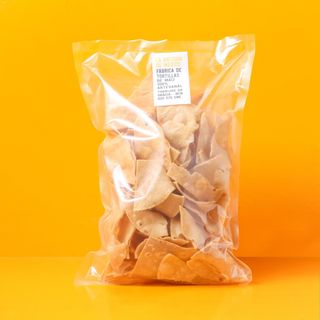 Totopo maíz blanco cortado a mano