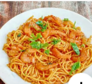 Esparguete com Camarão