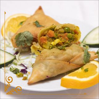 Vegetable Samosa Chamuça