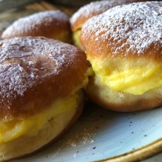 Mini Bombas Con Crema