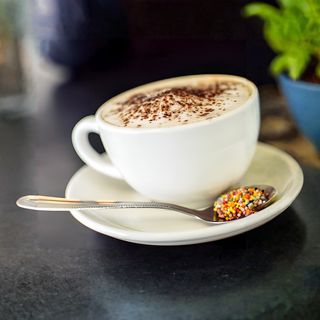 Cappuccino cafea Arabica si Robusta