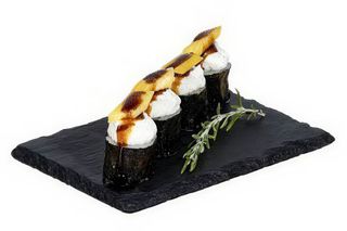 Hosomaki Salmão Phila e Fruta