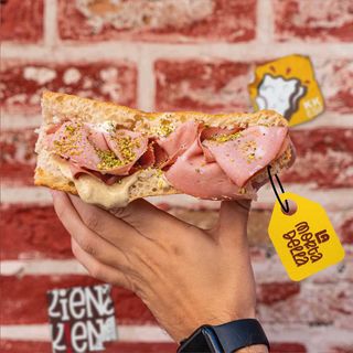 La Mortadella - Crema de Pistachos y Straciatella Regular