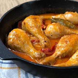 Jamoncitos de pollo al chilindron