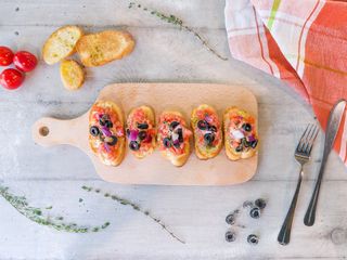 Зеленчукови брускети (5бр)