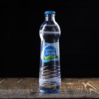 Woda Krystaliczne Źródło niegazowana