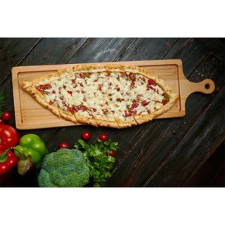 Пиде с мясом и сыром