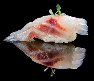 Nigiri De Lubina (2 Pzas.)