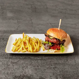 Burger del Contadino + Contorno di Patatine Fritte
