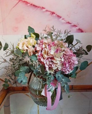 Jarroncito con Hortensia