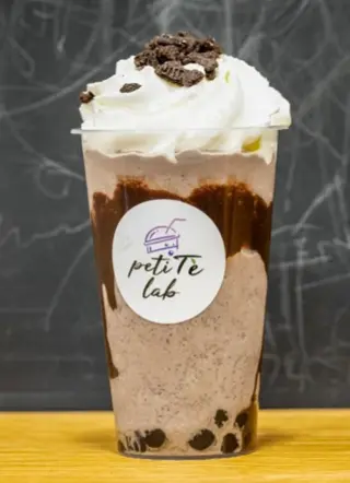 C4. Oreo frappè