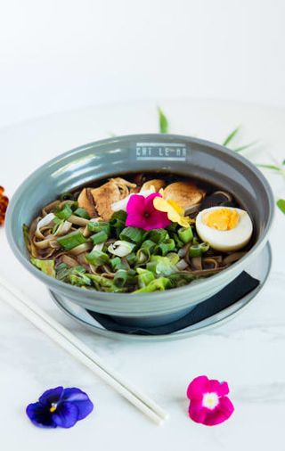 Ramen sa piletinom 650 gr