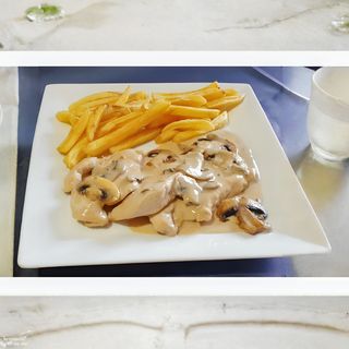 Bifinhos com cogumelos