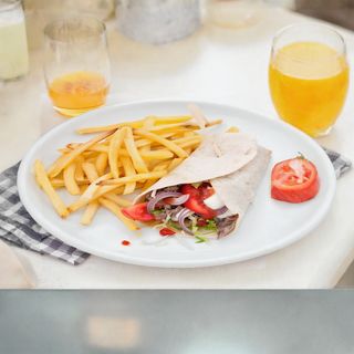 Panino o piadina e patate