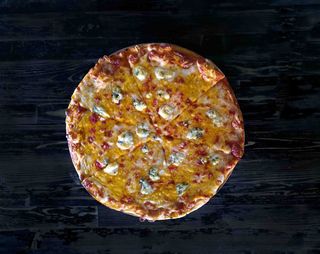 4 ყველის პიცა