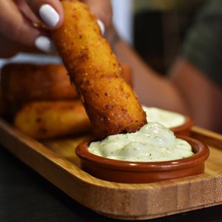 Tequeño de Maíz Dulce y Queso Gouda