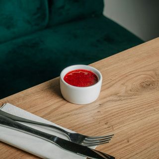 Sos żurawinowo-chrzanowy