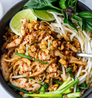 Pattaya rice noodles wołowina