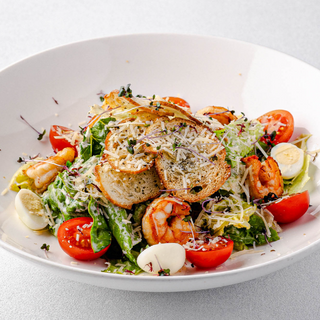 Салат Цезар з креветками (300г)