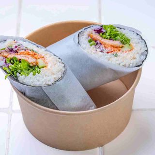 ტაფამწვარი ორაგულის სუში ბურიტო