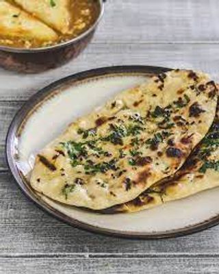 Chili Cheese Naan