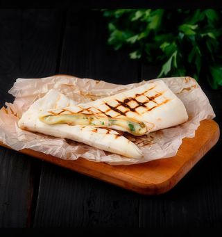 Лаваш з сиром і зеленню 100г