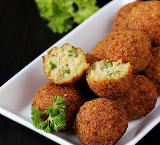 Sandwich Falafel - de Post fără Mozzarella