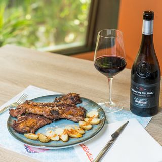 Churrasco De Ternera Con Guarnición