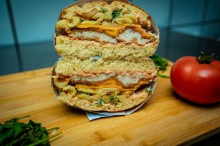 Focaccia CHEDDAR  CHICKEN