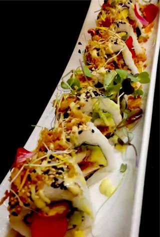 Uramaki Pollo Crujiente