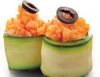 76 Gunkan branzino avvolto da zucchini