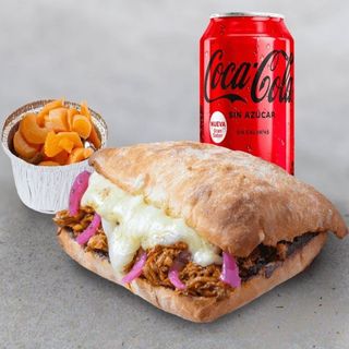 MENÚ TORTA COCHINITA