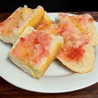 Pan con Tomate 6 Unidades