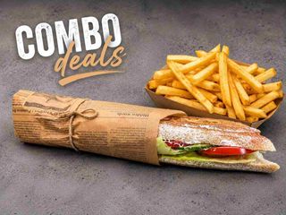 Sandwich cu pui + cartofi prăjiți