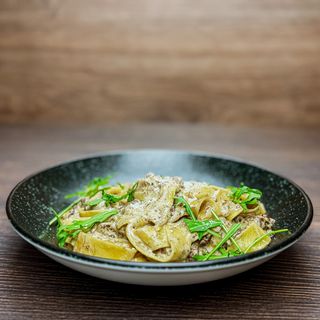 Pappardelle cu Brisket vită și Hribi